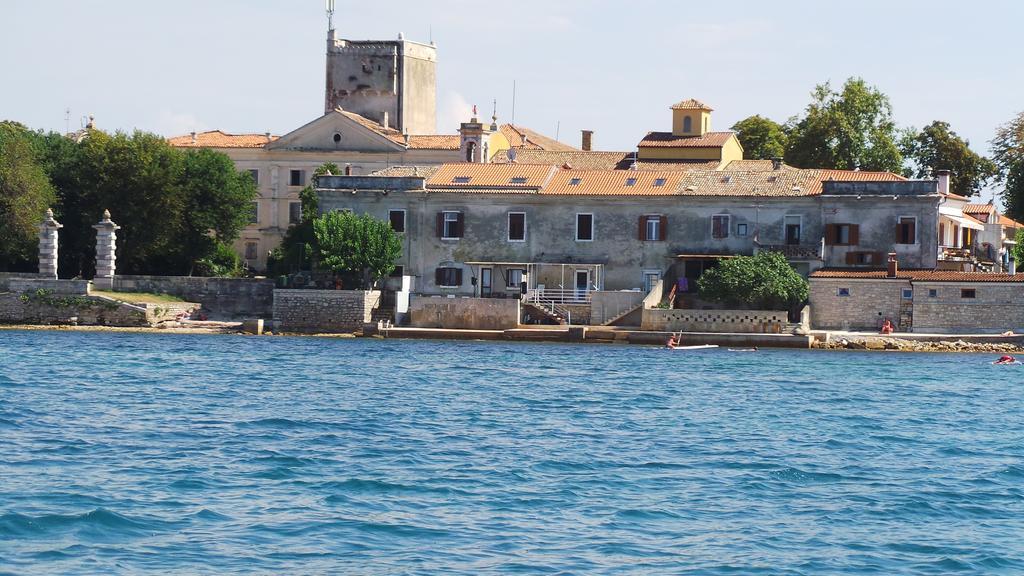 Apartments Henc Novigrad Istria Buitenkant foto