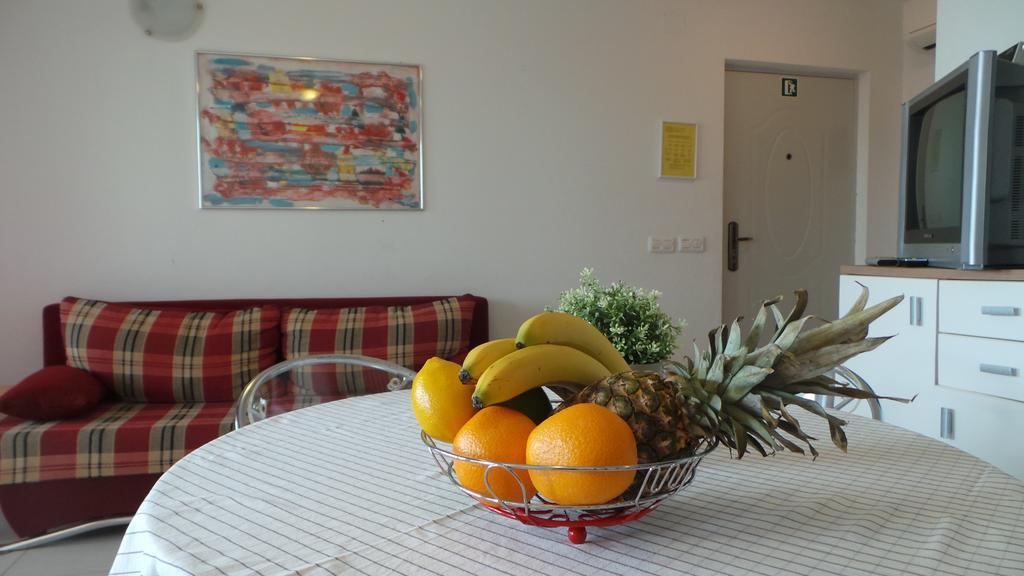 Apartments Henc Novigrad Istria Kamer foto