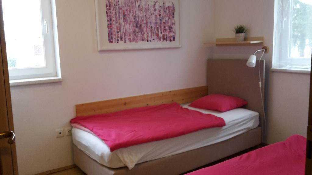 Apartments Henc Novigrad Istria Buitenkant foto