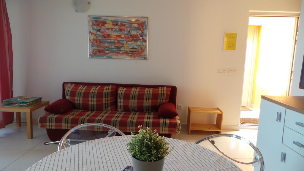 Apartments Henc Novigrad Istria Buitenkant foto