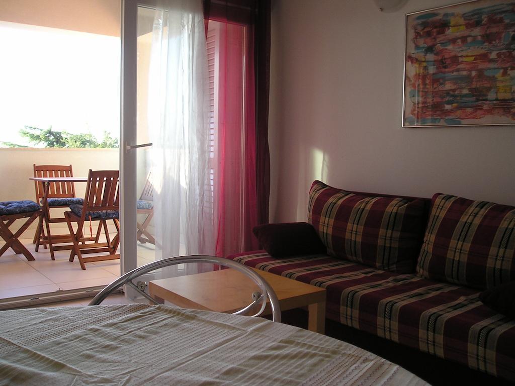 Apartments Henc Novigrad Istria Kamer foto