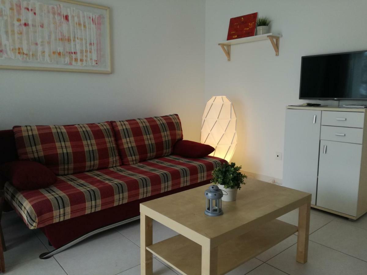 Apartments Henc Novigrad Istria Buitenkant foto